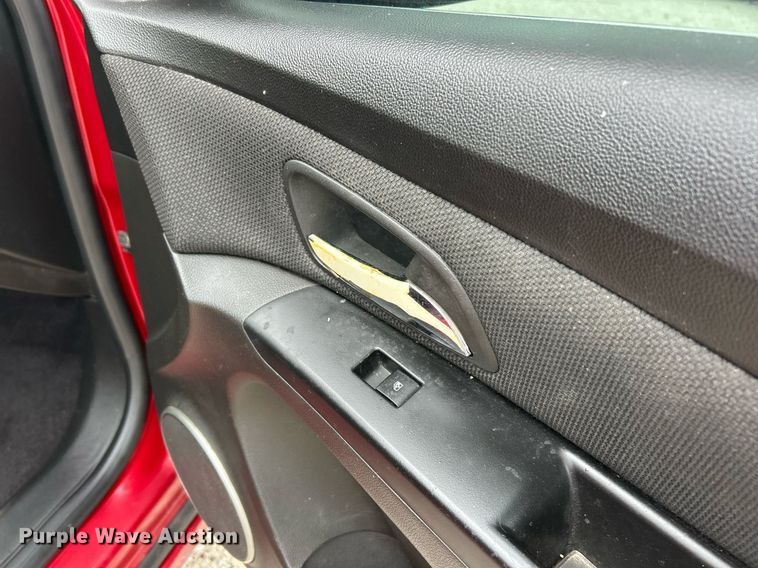 image for item EK2893 2011 Chevrolet Cruze LT 