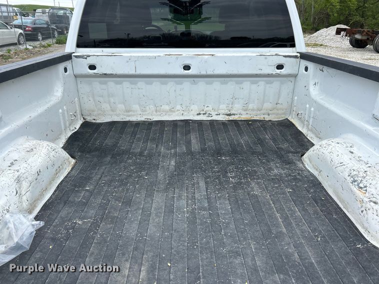 image for item EK2896 2018 Chevrolet Silverado 2500HD Double Cab pickup truck