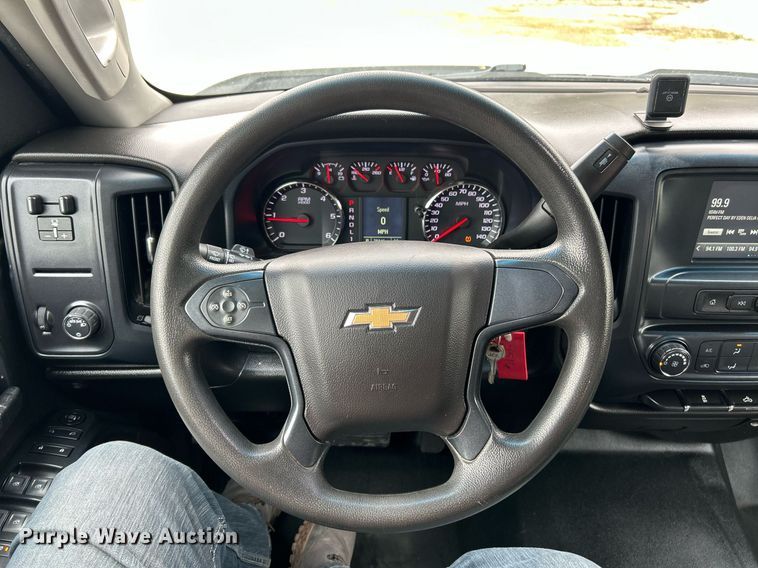 image for item EK2896 2018 Chevrolet Silverado 2500HD Double Cab pickup truck