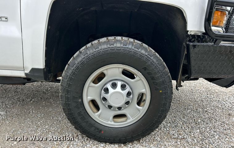 image for item EK2896 2018 Chevrolet Silverado 2500HD Double Cab pickup truck