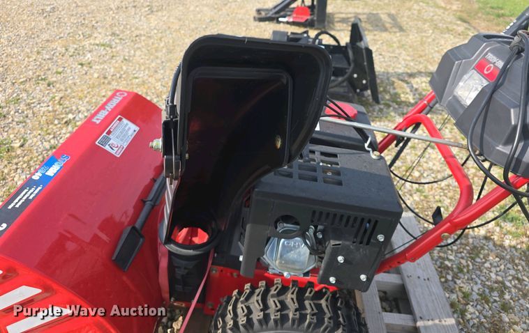 image for item EK5154 Troy-Bilt Storm 2840 snow blower