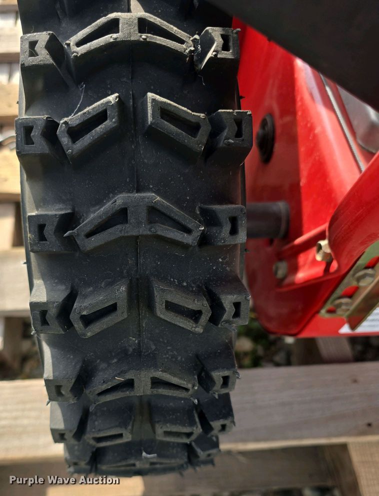 image for item EK5154 Troy-Bilt Storm 2840 snow blower