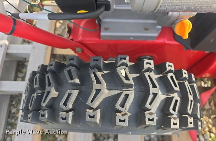 image for item EK5154 Troy-Bilt Storm 2840 snow blower