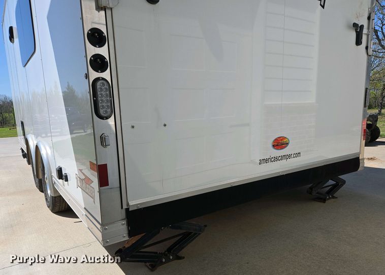 image for item EL1992 2022 Sundowner 1986TB toy hauler camper