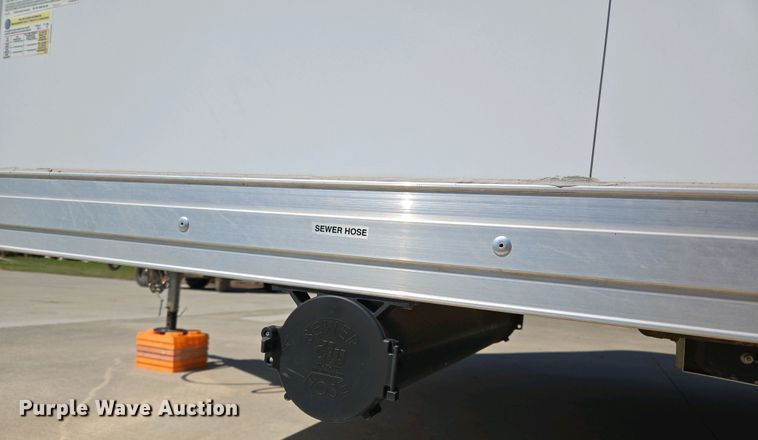 image for item EL1992 2022 Sundowner 1986TB toy hauler camper