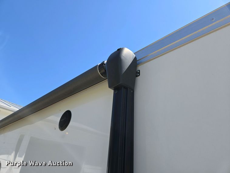 image for item EL1992 2022 Sundowner 1986TB toy hauler camper