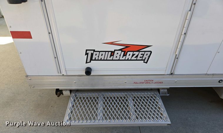 image for item EL1992 2022 Sundowner 1986TB toy hauler camper