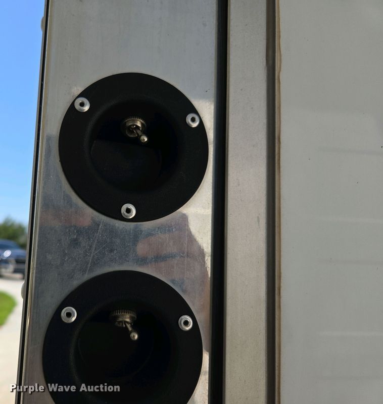 image for item EL1992 2022 Sundowner 1986TB toy hauler camper