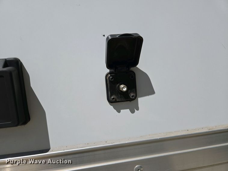 image for item EL1992 2022 Sundowner 1986TB toy hauler camper