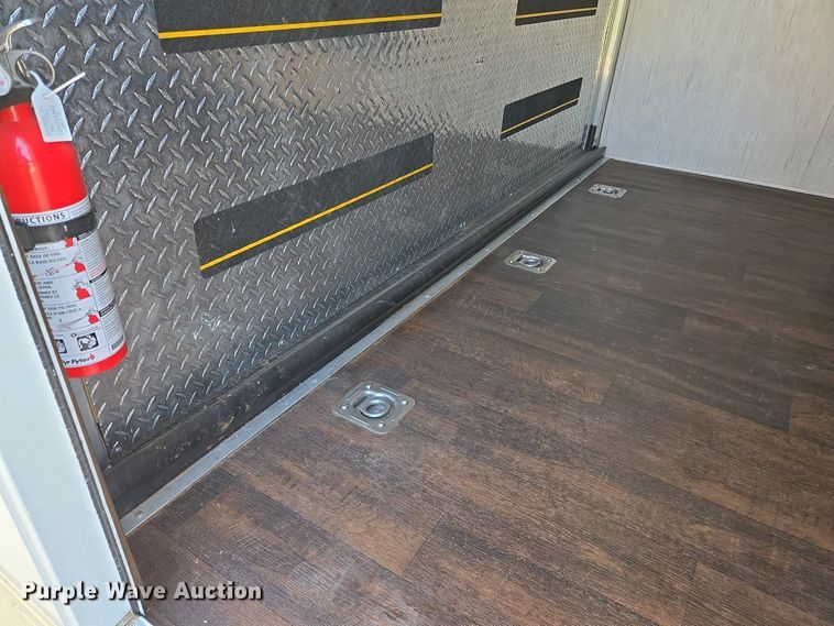 image for item EL1992 2022 Sundowner 1986TB toy hauler camper