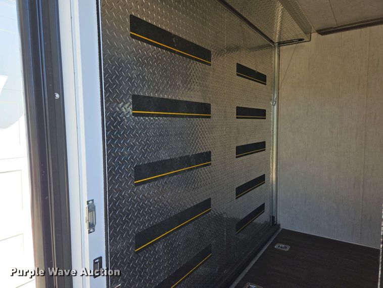 image for item EL1992 2022 Sundowner 1986TB toy hauler camper