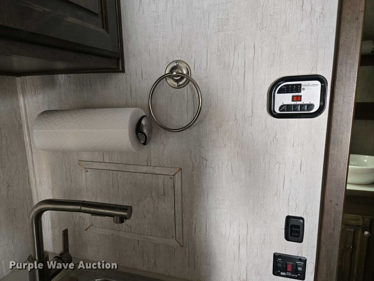 image for item EL1992 2022 Sundowner 1986TB toy hauler camper