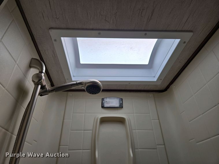 image for item EL1992 2022 Sundowner 1986TB toy hauler camper