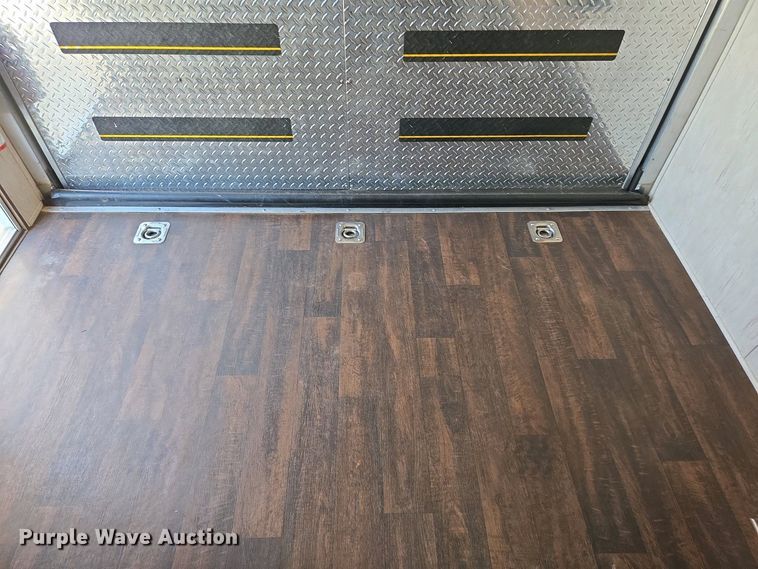 image for item EL1992 2022 Sundowner 1986TB toy hauler camper