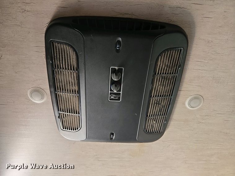 image for item EL1992 2022 Sundowner 1986TB toy hauler camper