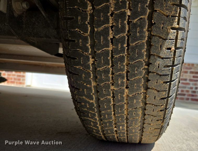 image for item EL1992 2022 Sundowner 1986TB toy hauler camper