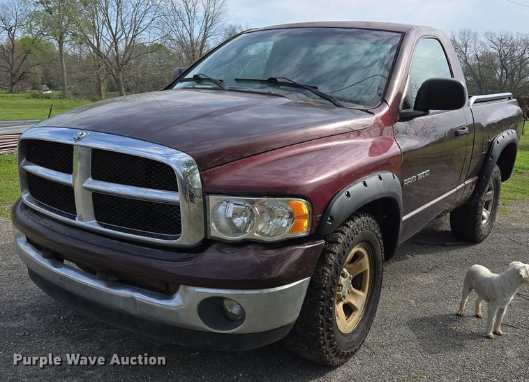 image for item EL1993 2004 Dodge Ram 1500 pickup truck