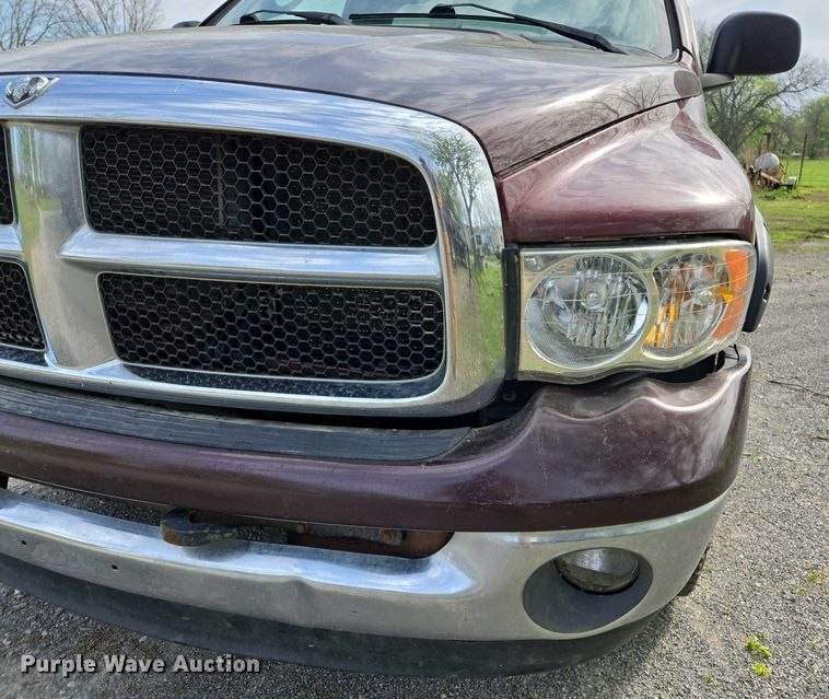 image for item EL1993 2004 Dodge Ram 1500 pickup truck