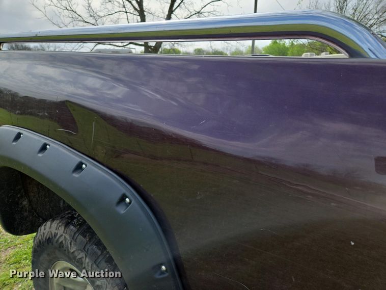 image for item EL1993 2004 Dodge Ram 1500 pickup truck