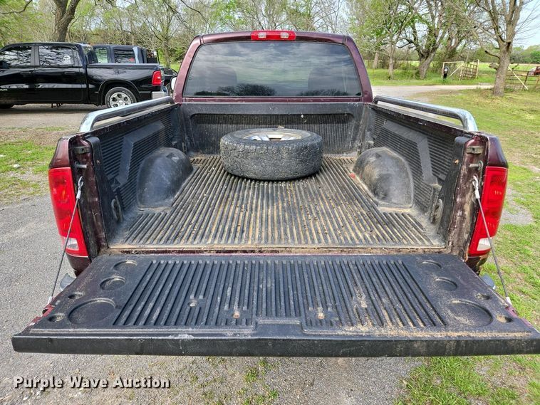 image for item EL1993 2004 Dodge Ram 1500 pickup truck
