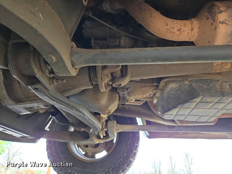 image for item EL1993 2004 Dodge Ram 1500 pickup truck