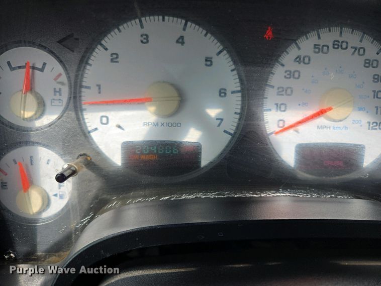 image for item EL1993 2004 Dodge Ram 1500 pickup truck