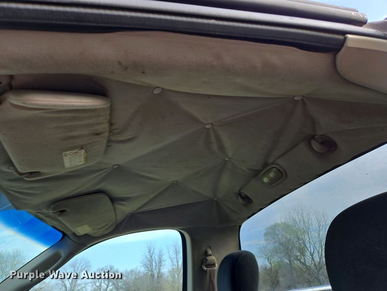 image for item EL1993 2004 Dodge Ram 1500 pickup truck