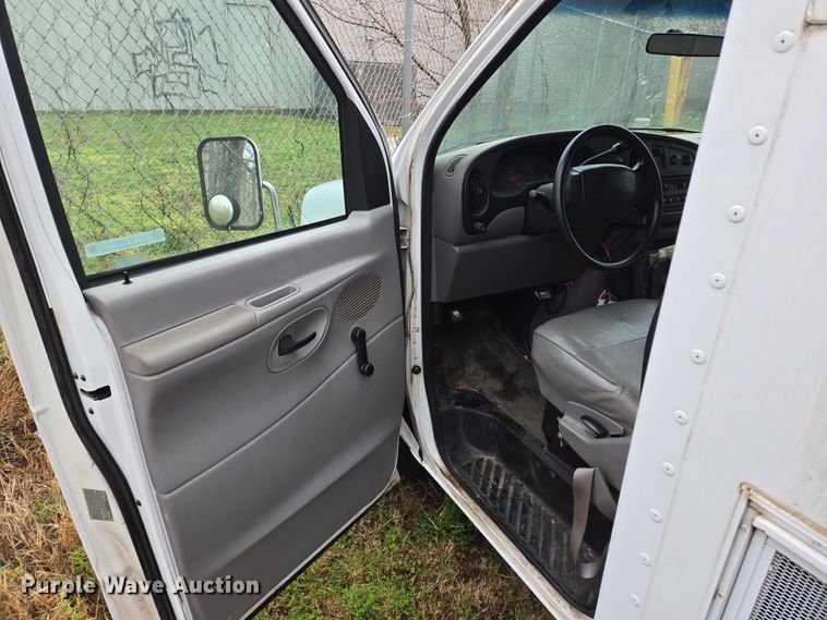 image for item EL5509 1998 Ford Econoline 3500 RV