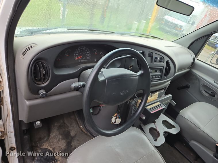 image for item EL5509 1998 Ford Econoline 3500 RV