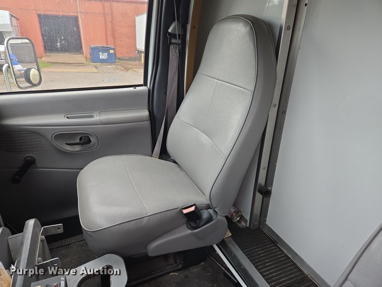 image for item EL5509 1998 Ford Econoline 3500 RV