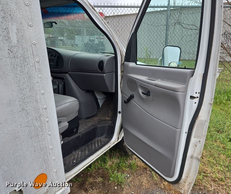 image for item EL5509 1998 Ford Econoline 3500 RV