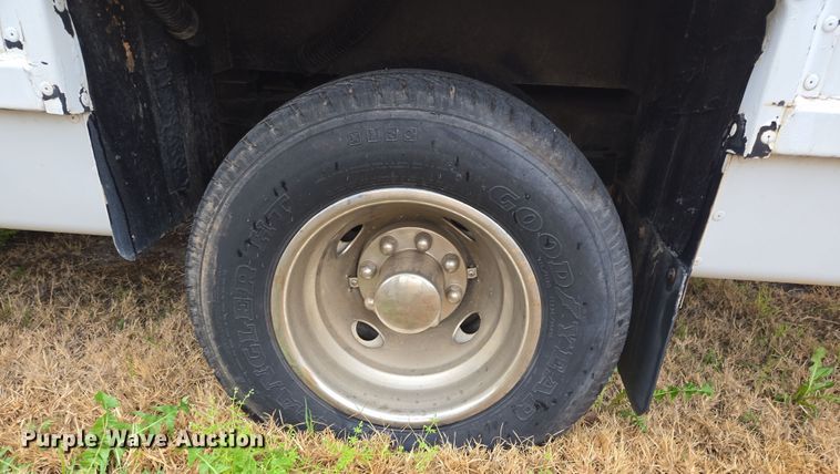 image for item EL5509 1998 Ford Econoline 3500 RV