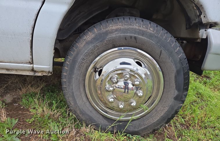 image for item EL5509 1998 Ford Econoline 3500 RV