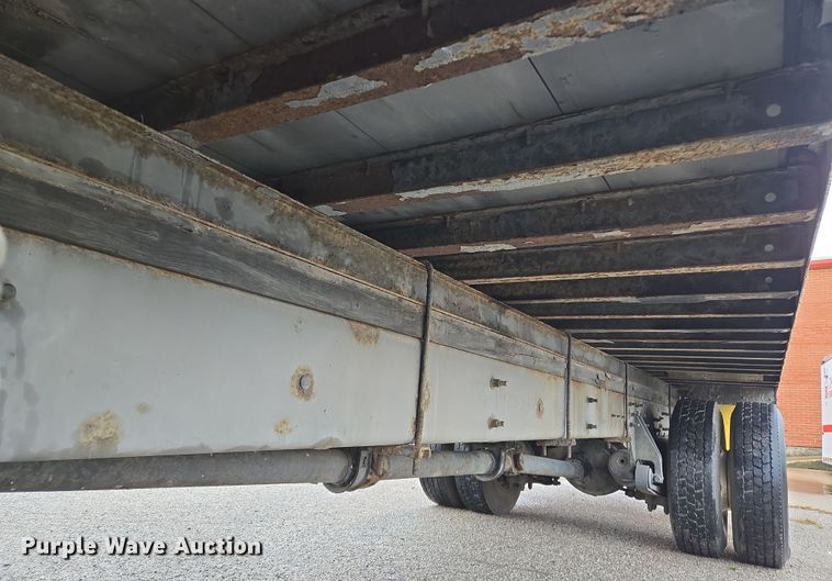 image for item EL5510 2006 International 4300 box truck