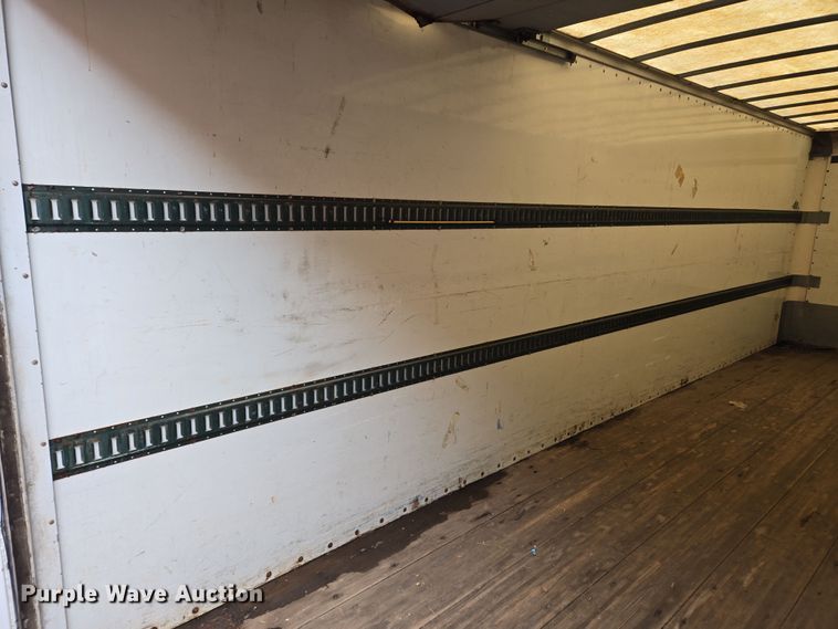 image for item EL5510 2006 International 4300 box truck