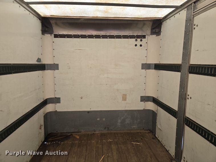 image for item EL5510 2006 International 4300 box truck