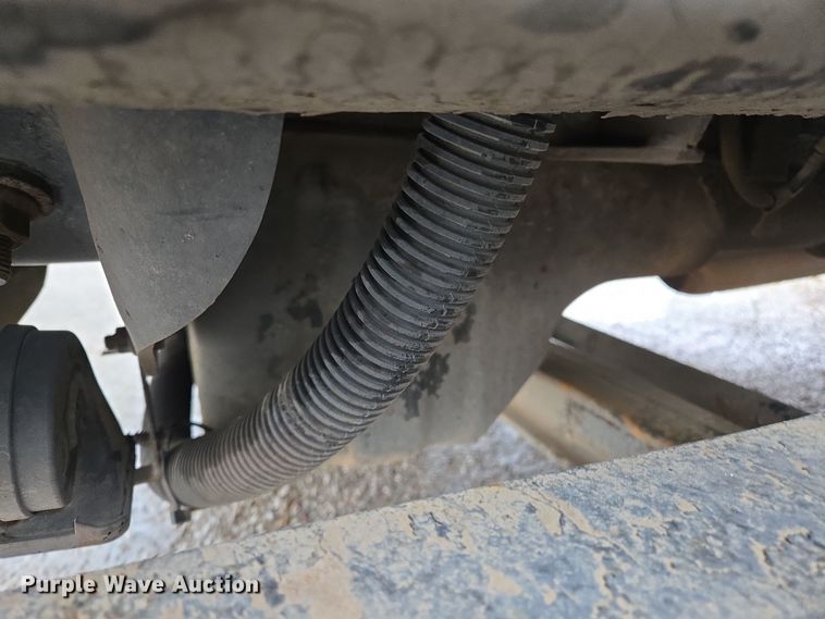 image for item EL5510 2006 International 4300 box truck