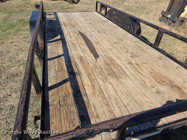image for item EL5684 2018 Texas Bragg utility trailer
