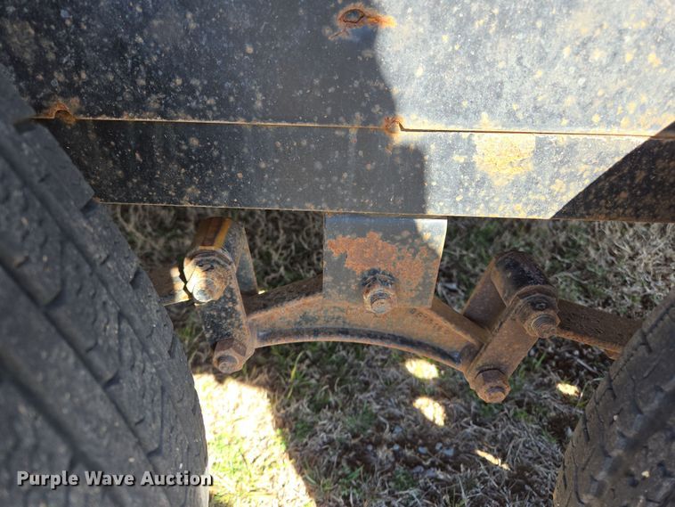 image for item EL5684 2018 Texas Bragg utility trailer