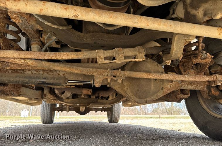 image for item EM3727 1999 Dodge Ram 1500 Quad Cab pickup truck