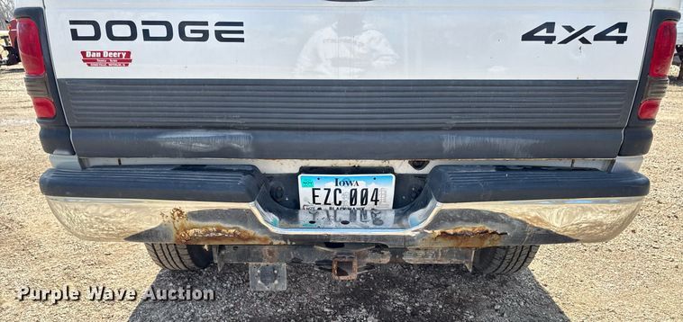 image for item EM3727 1999 Dodge Ram 1500 Quad Cab pickup truck