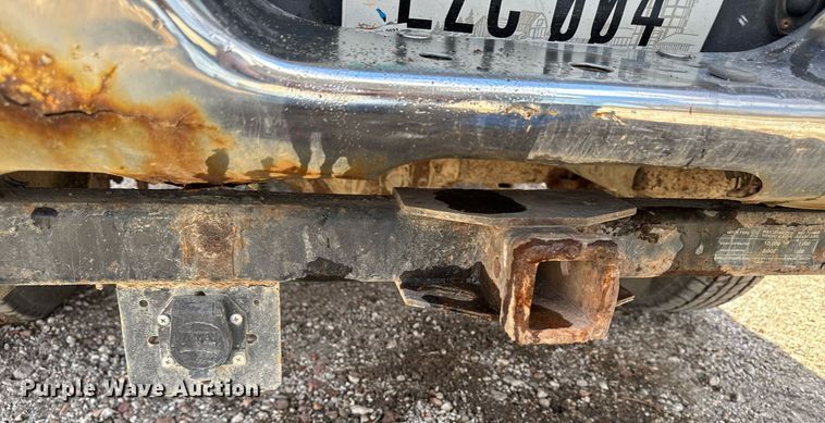 image for item EM3727 1999 Dodge Ram 1500 Quad Cab pickup truck