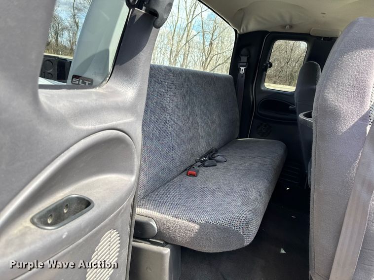 image for item EM3727 1999 Dodge Ram 1500 Quad Cab pickup truck