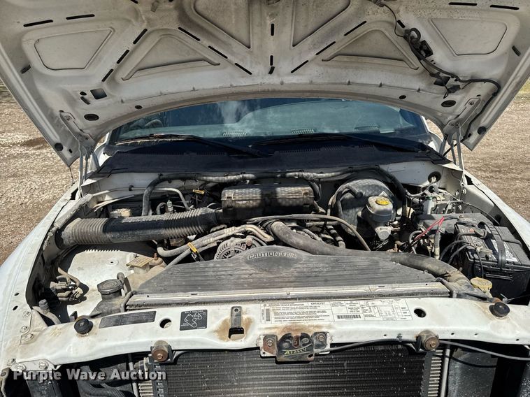 image for item EM3727 1999 Dodge Ram 1500 Quad Cab pickup truck