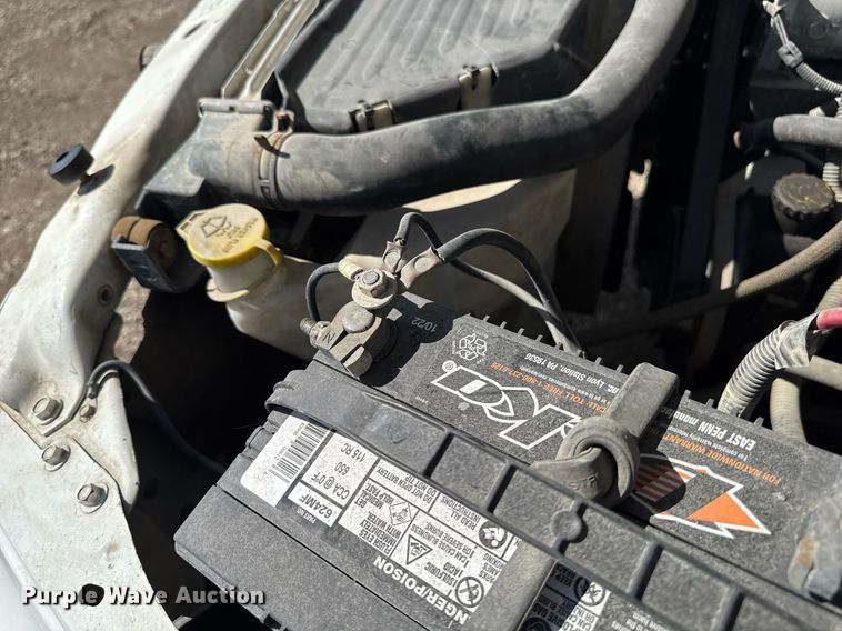 image for item EM3727 1999 Dodge Ram 1500 Quad Cab pickup truck