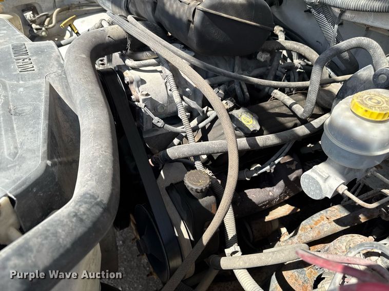 image for item EM3727 1999 Dodge Ram 1500 Quad Cab pickup truck