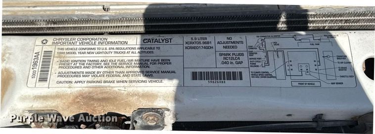 image for item EM3727 1999 Dodge Ram 1500 Quad Cab pickup truck