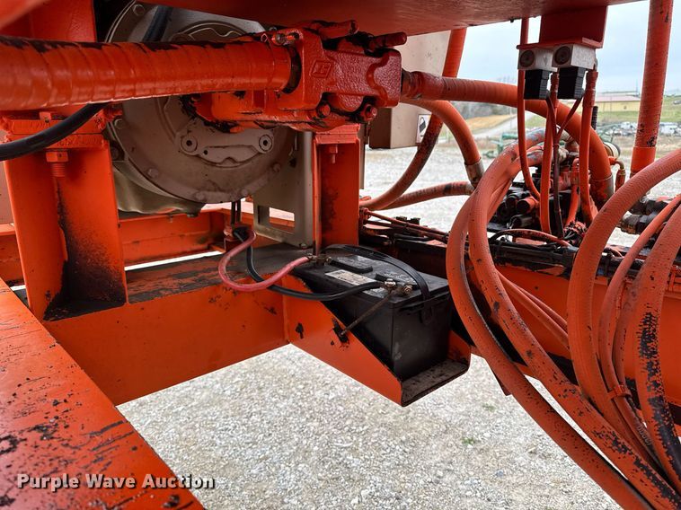 image for item EM3761 2005 Al-Jon Inc car crusher trailer