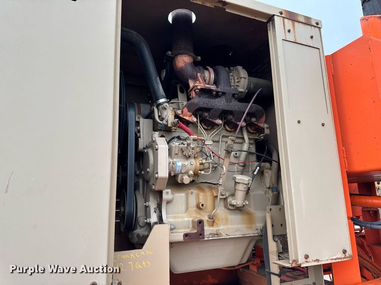 image for item EM3761 2005 Al-Jon Inc car crusher trailer