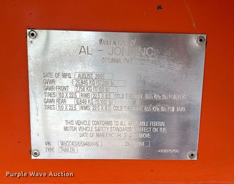 image for item EM3761 2005 Al-Jon Inc car crusher trailer